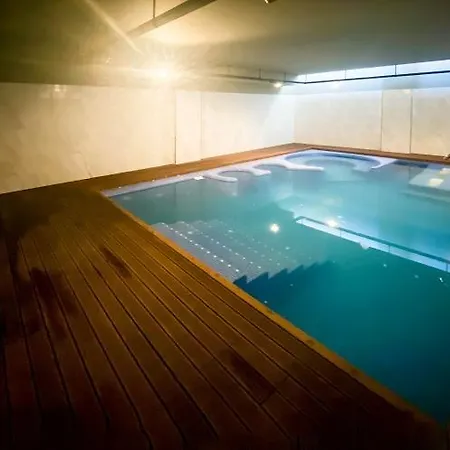 Imi & Hotel 4*