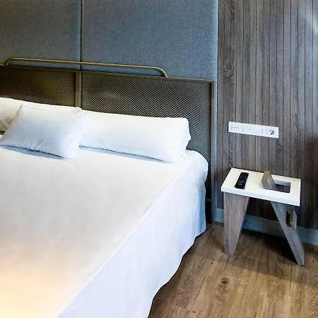 Imi & Hotel Ourense